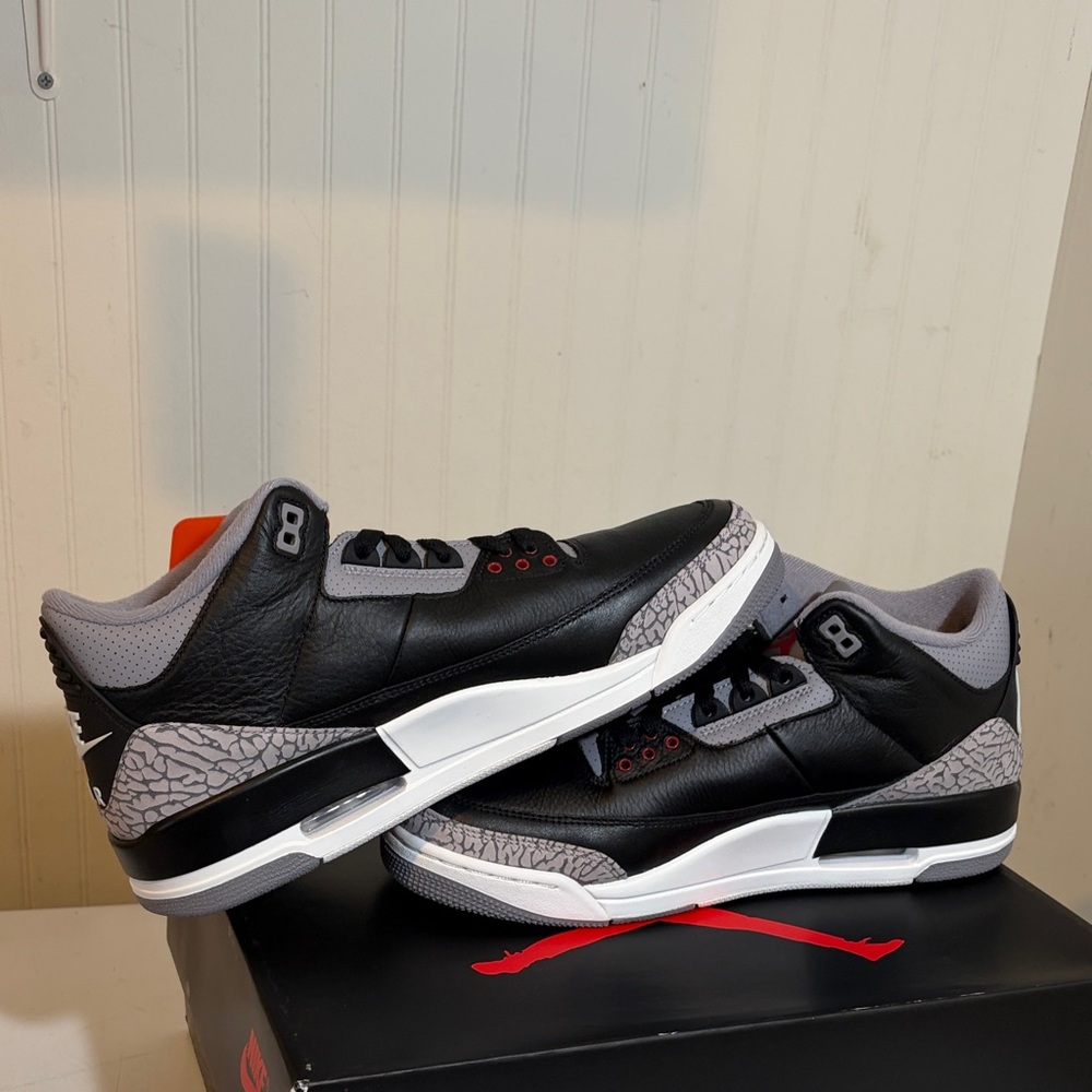 Air Jordan 3 Black/Red Cement DN3707-010 New with box!! - Picture 7 of 10